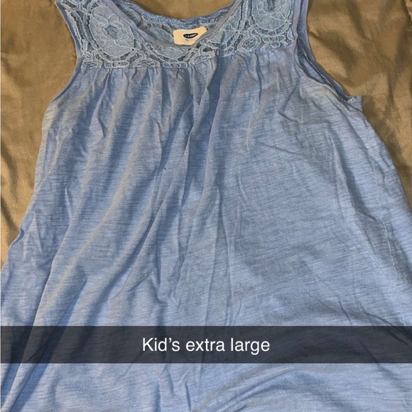 Clothes - Picture 7 of 17